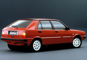 Lancia Delta HF Turbo (1986) - ohne Vierradantrieb