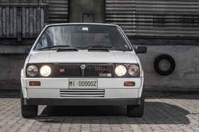 Lancia Delta HF Turbo "Zagato" (1985) - die Front ist Zagato-spezfisch mit Doppelscheinwerfern und modifizierter Bugverkleidung