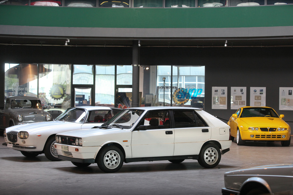 Lancia Delta HF Turbo "Zagato" (1985) - viermal Zagato - Flavia Sport Zagato, Delta HF Turbo "Zagato", Hyena und Maserati Biturbo Spider (vorne) - aufgenommen im Pantheon Basel/Muttenz