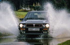 Lancia Delta Integrale (1991) - rallye-mässig unterwegs