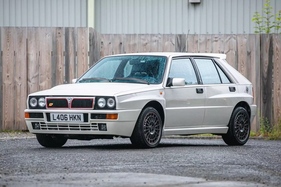 Lancia Delta Integrale Evoluzione 2 Bianco Perlato (Serie Speciale) (1994) - als Lot 684 angeboten anlässlich des Iconic Auctioneers "Silverstone Festival Classic Sale" am 25./26. August 2023
