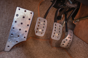 Lancia Delta S4 Stradale (1985) - Rennpedalerie