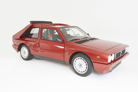 Lancia Delta S4 prototype (1984) - als Lot 132 angeboten an der Artcurial Le Mans Classic Versteigerung am 9. Juli 2016