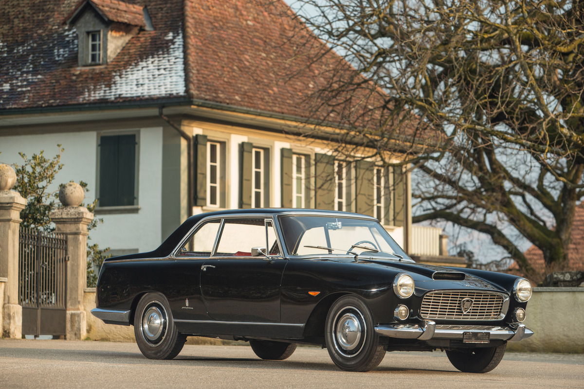 Lancia Flamina Pininfarina Coupé 3B (1963) - das Pininfarina Coupé besass praktisch die gleich Front wie die Limousine