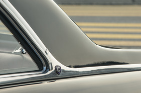 Lancia Flamina Pininfarina Coupé 3B (1963) - kleines Lancia-Zeichen auf der C-Säule