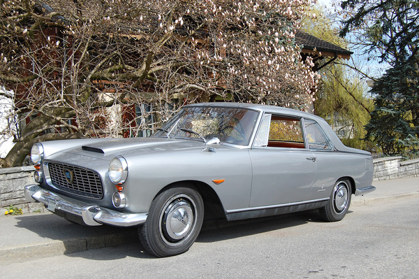 Lancia Flaminia 2500 Coupé Pininfarina (1961) - vorgesehen für die Versteigerung der Oldtimer Galerie in Toffen am 26. April 2014