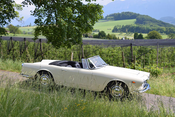 Lancia Flaminia 2500 Touring Convertibile (1961) - as lot 29A at the vintage car gallery auction at the Dolder Grand Hotel on June 17, 2017
