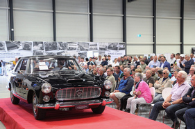 Lancia Flaminia 3B 2500 Coupé Pininfarina (1963) - als Lot 22 anlässlich der Versteigerung der Oldtimer Galerie an der Swiss Classic World Luzern am 28. Mai 2022