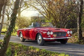 Lancia Flaminia Cabriolet (1960) – angeboten als Lot Nr. 16 bei der Artcurial-Versteigerung in Paris am 7. und 8. Februar 2025