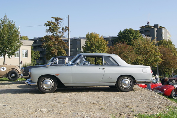 Lancia Flaminia Coupé (1960) – Albisgütli Classic Cars & Bikes Oktober 2023