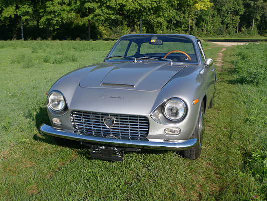 Lancia Flaminia Super Sport Zagato (1964) - angeboten an der "Auktion Classic & Exklusiv Cars" im Salzhaus in Wangen an der Aare am 12./13. Oktober 2012