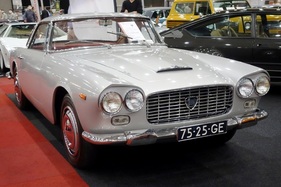 Lancia Flaminia Touring Coupé (1961) - in Silber - InterClassics Maastricht 2019