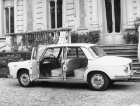 Lancia Flavia (1960) - Einstieg, Seite, links