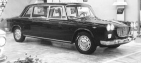 Lancia Flavia (1962) – durch Francis Lombardi zur 7-sitzigen Limousine umgebaut, Turiner Salon 1962
