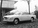 Lancia Flavia Convertibile 1.8 (1966) – Werksfoto bei wenig Cabrio-tauglichem Wetter