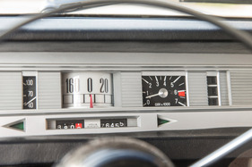 Lancia Fulvia 2C (1967) - der Drehzahlmesser kam mit der Version 2C