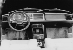 Lancia Gamma Berlina (1976) – Cockpit