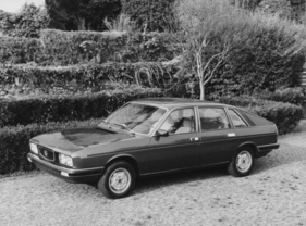 Lancia Gamma Berlina (1976) – Limousine war ab Februar 1977 in Deutschland erhältlich