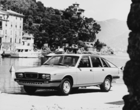 Lancia Gamma Berlina (1976) – Serie-1-Limousine