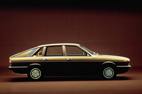 Lancia Gamma Berlina (1976) - mit Schrägheck Lancia Gamma Berlina (1976) - mit Schrägheck