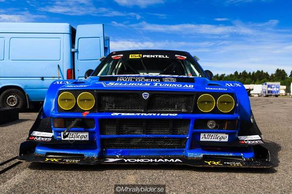 Lancia LaSupra (2017) am Gatebil Event - Mantorp Park 2017