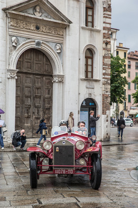 Lancia Lambda Ripo 221 Spider Casaro (1928) - an der Mille Miglia 2016