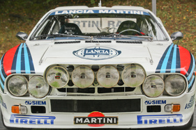 Lancia Rallye 037 (1983) - in der Sonderausstellung "Let it B" mit Gruppe B Rallye-Fahrzeugen an der Schloss Bensberg Classics 2015