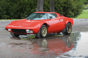 Lancia Stratos (1975) - die Karosserie besteht aus Kunststoff - 18. ASC-Classic-Gala Schwetzingen 2022