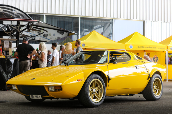 Lancia Stratos (1975) - farblich passend zum TCS-Stand - Old Wheels Biel-Bienne 2025