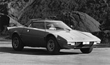 Lancia Stratos (1976) - Stradale-Version des Rallye-Keils, entworfen von Marcello Gandini