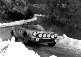 Lancia Stratos - Darniche:Mahé gewannten die Rallye Monte Carlo 1979 auf dem Lancia Stratos