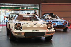 Lancia Stratos Gruppe 4 (1976) - eindrücklicher Rallye-Wagen - Rétromobile 2015