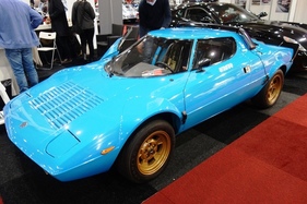 Bild Lancia Stratos HF (1975) - Kunststoff-Bolide - InterClassics Maastricht 2019