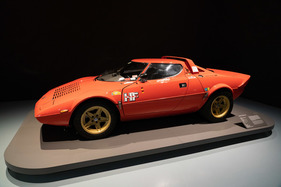 Lancia Stratos HF (1976) - in der Ausstellung "PS:. Ich liebe Dich. Sportwagen-Design der 1950er - 1970er Jahre"