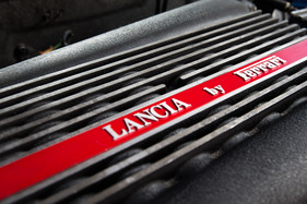 Lancia Thema 8.32 (1989) - auch hier kein Pferdchen, aber wenigstens ein Schriftzug