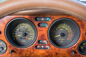 Lancia Thema 8.32 (1989) - roter Drehzahlbereich erst bei 7500 U/min