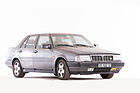 Bild: Lancia Thema 8-32 Berline (1987) - Scheunenfund des Jahrhunderts - Baillon-Sammlung - als Lot 54 an der Artcurial-Versteigerung an der Rétromobile am 6. Februar 2015