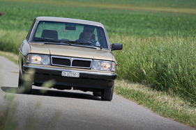 Der Beta Trevi war die Stufenheck-Version des Lancia Beta. Ab 1983 hiess er nur noch Trevi.