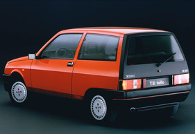 Lancia Y10 Turbo (1985) - damit gehörte man auch auf der Autobahn zu den Schnellen