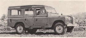 Land-Rover 109 