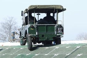 Land Rover  (1962) - früher Land Rover