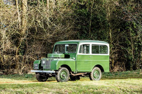 Land Rover 4X4 Station Wagon (1949) - als Lot 090 an der Bonhams Goodwood Members Meeting Versteigerung am 18. März 2018