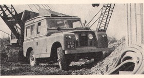 Land-Rover 88 