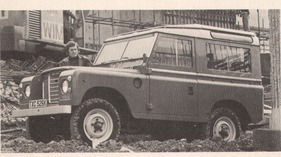 Land-Rover 88 