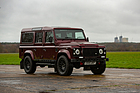 Bild: Land Rover Defender 110 Landmark XS by Bowler (2015) - als Lot 144 an der RM/Sotheby's Versteigerung von Paris am 13. Februar 2021