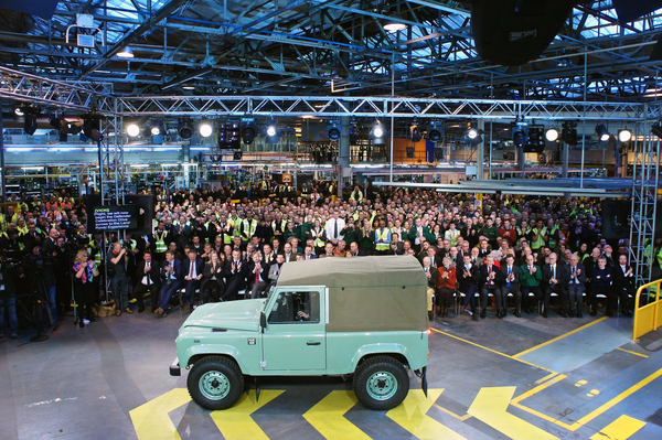 Land Rover Defender (2016) - bei der Feier des letzten Land Rover Defender in Solihull
