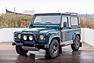 Land Rover Defender 90 50th Anniversary (1998) - als Lot 120 angeboten an der Artcurial Rétromobile Paris Versteigerung am 3./4. Februar 2023 (© Artcurial, 2022) Land Rover Defender 90 50th Anniversary (1998) - als Lot 120 angeboten an der Artcurial Rétromobile Paris Versteigerung am 3./4. Februar 2023 (© Artcurial, 2022)