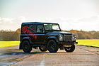 Land Rover Defender 90 Hardtop XS by Bowler (2015) - als Lot 143 an der RM/Sotheby's Versteigerung von Paris am 13. Februar 2021