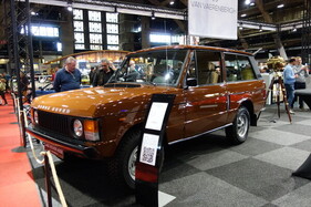Land Rover Range Rover (1982) – für 55'000 Euro – InterClassics Brüssel 2024 (1982)