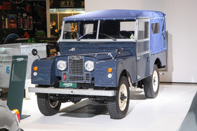 Land Rover Serie 1 (1952) - komplett restauriert, auf dem Stand von Emil Frey Classics - Auto Zürich 2021 (1952)